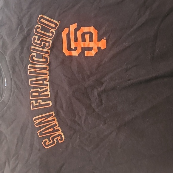 MLB Giants Genuine Merchandise Black and Orange Short Sleeve Tee - Picture 2 of 4